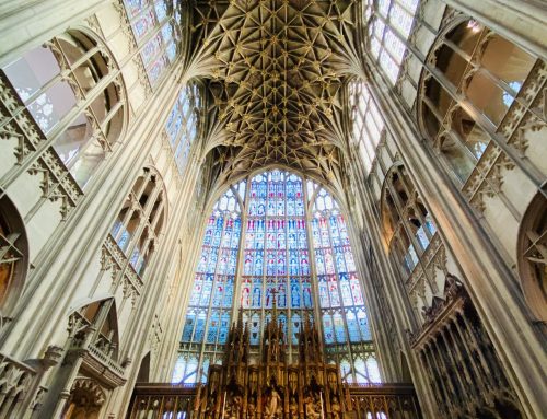 BathからCotswoldsへ行く前にグロスター　　おでかけ～その２　グロスター大聖堂とピーターラビット