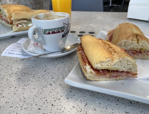 マラガ散策と敬虔な祈り